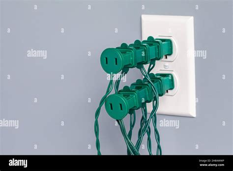 christmas lights electrical outlet